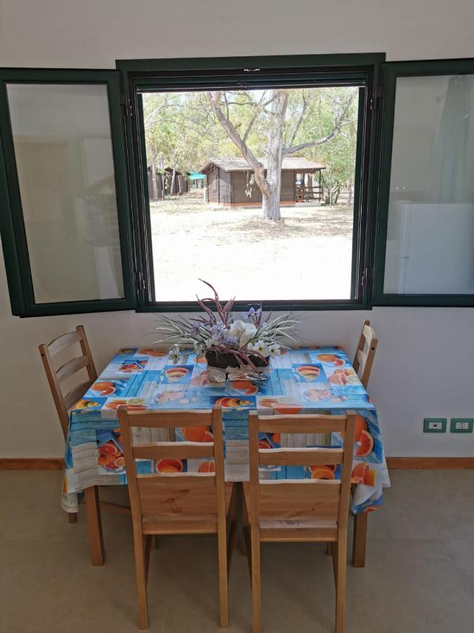 Villaggio Camping Uria Foce Varano Ngoại thất bức ảnh
