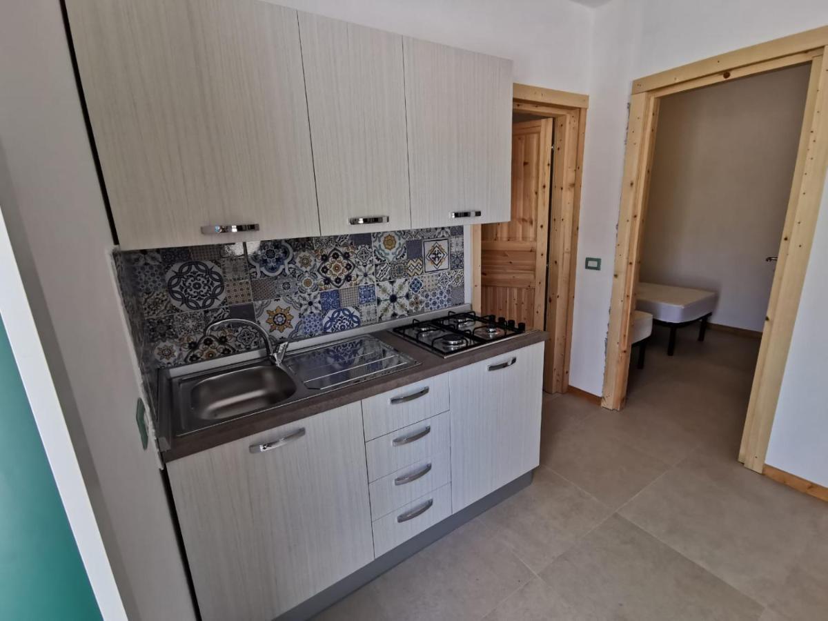 Villaggio Camping Uria Foce Varano Ngoại thất bức ảnh
