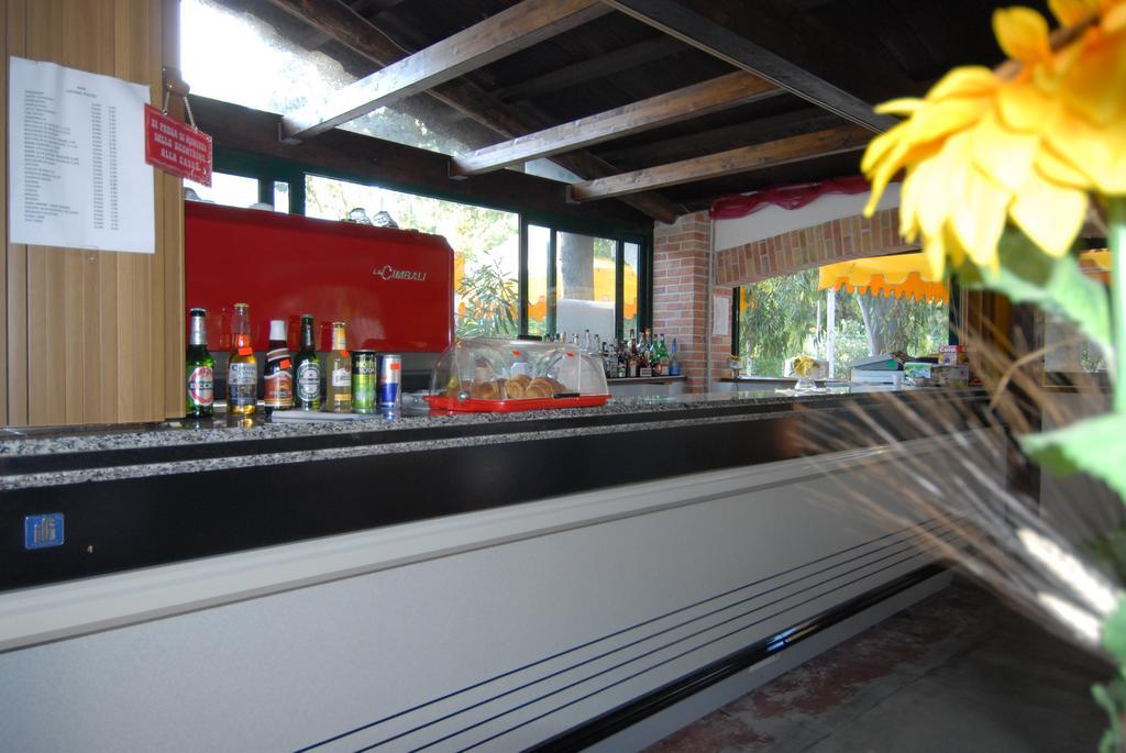 Villaggio Camping Uria Foce Varano Ngoại thất bức ảnh