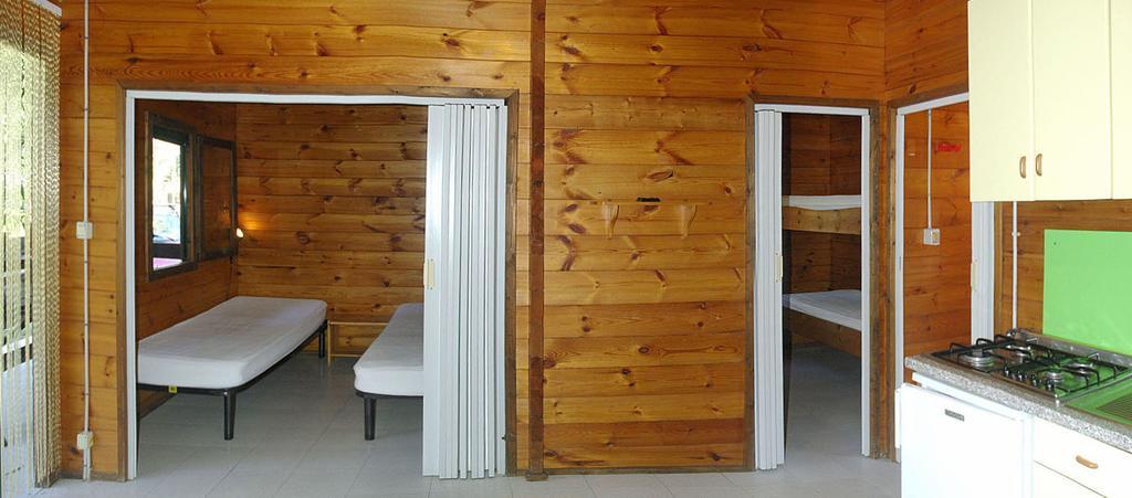 Villaggio Camping Uria Foce Varano Ngoại thất bức ảnh