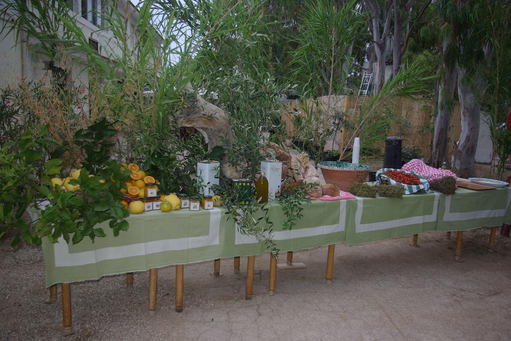 Villaggio Camping Uria Foce Varano Ngoại thất bức ảnh